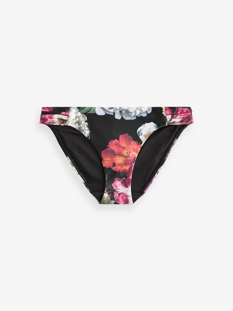 Schwarz/rot mit Blumenmuster - Bikinihose mit Print - Image 6 of 6