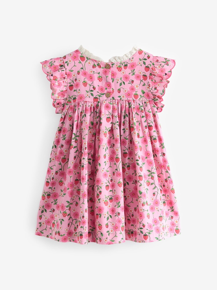 وردي بتصميم الفراولة من Cath Kidston - فستان صيفي مطرز بكُم كشكشة بتصميم مجمع (3 أشهر-8 سنوات) - Image 10 of 11
