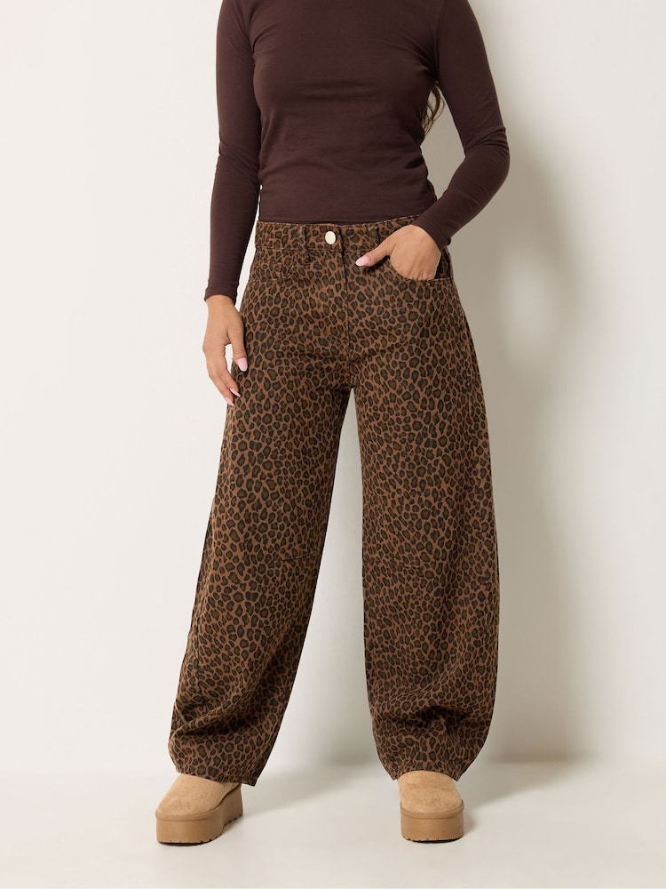 PixieGirl Petite Brown Animal Print Barrel Jeans - Image 2 of 6 PixieGirl Petite Brown Animal Print Barrel Jeans - Image 2 of 6