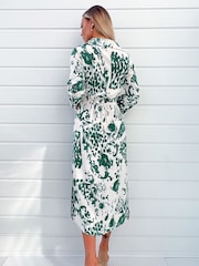 AX Paris Green Printed Gathered Button Up Top Midi Dress - Image 2 of 4