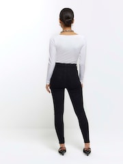 River Island Black Petite High Rise Bum Sculpt Skinny 100% Cotton Jeans - Image 3 of 7
