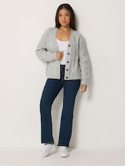 M&Co Petite kabelstrikket cardigan med V-hals - Bilde 4 av 7