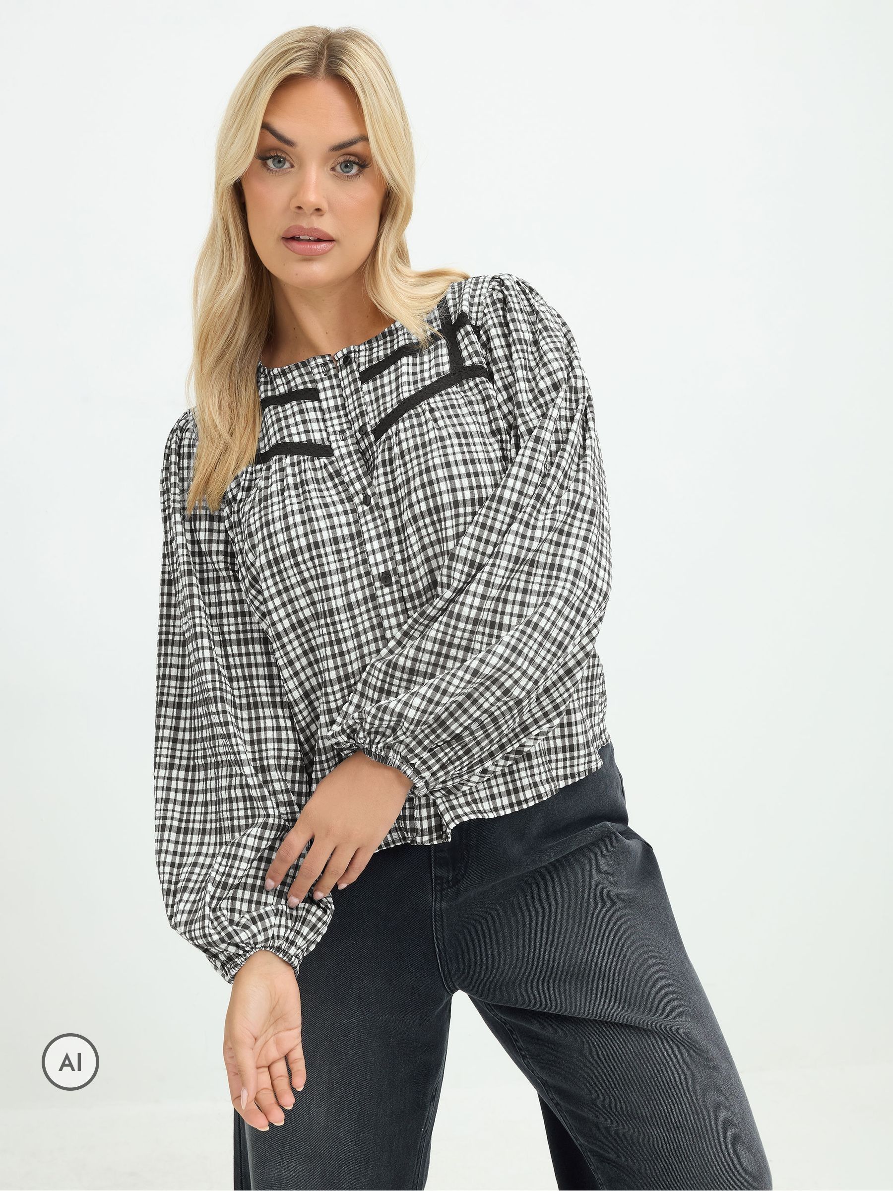 Yours Women's Gingham Lace Detail Blouse in Black | Size: 26-28 - Image 2