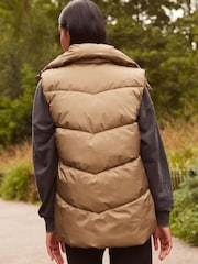 Neutral Padded Gilet with Clasp Detail - Image 3 of 8