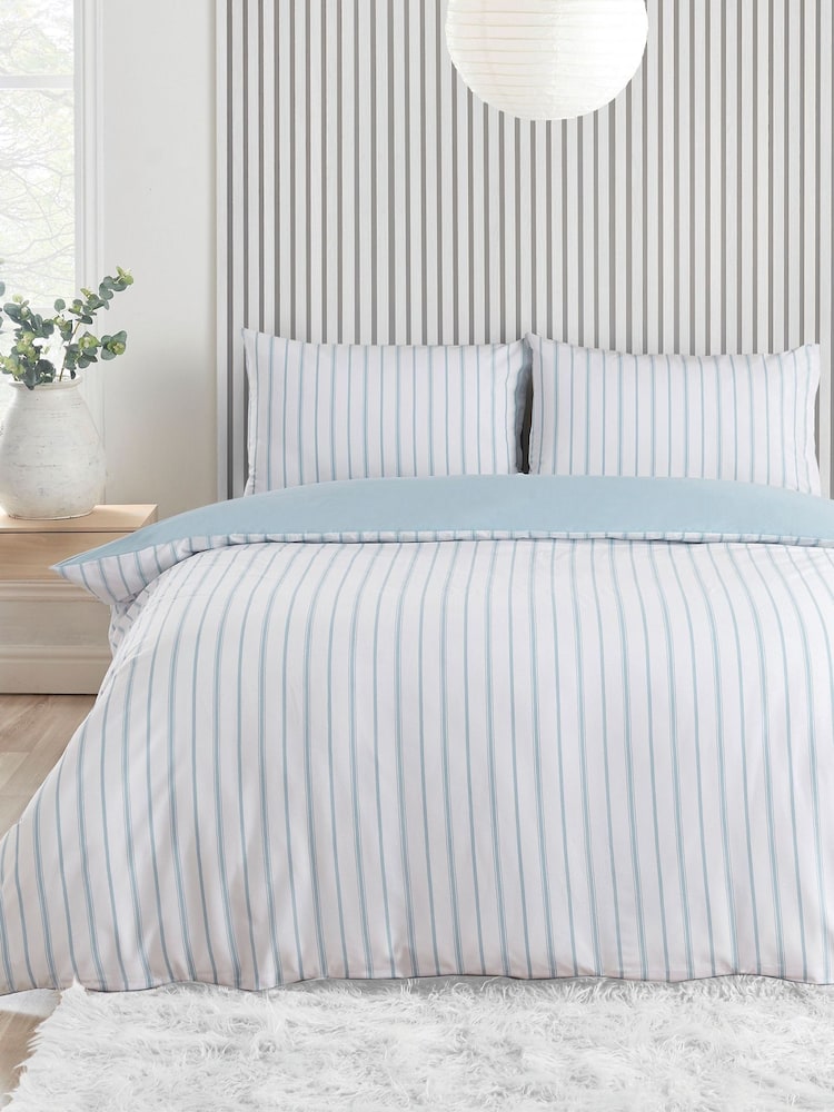 Catherine Lansfield Blue Meadowsweet Floral Reversible Duvet Cover Set - Image 2 of 4