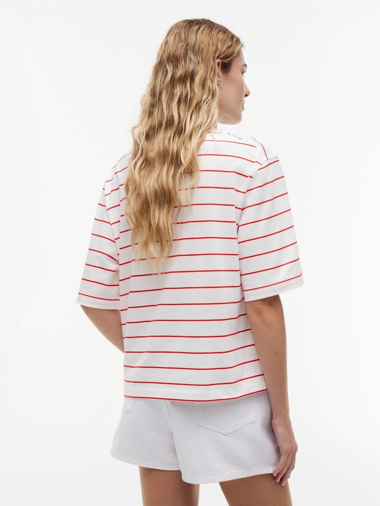 Tommy Hilfiger Red Logo Embroidery Relaxed Crew Neck T-Shirt - Image 2 of 5 Tommy Hilfiger Red Logo Embroidery Relaxed Crew Neck T-Shirt - Image 2 of 5