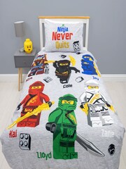 Einzelbettgarnitur mit Charaktermotiv aus LEGO Ninjago - Bild 1 von 4