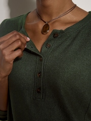 Haut à col boutonné en maille Apricot gaufrée - Image 4 de 5