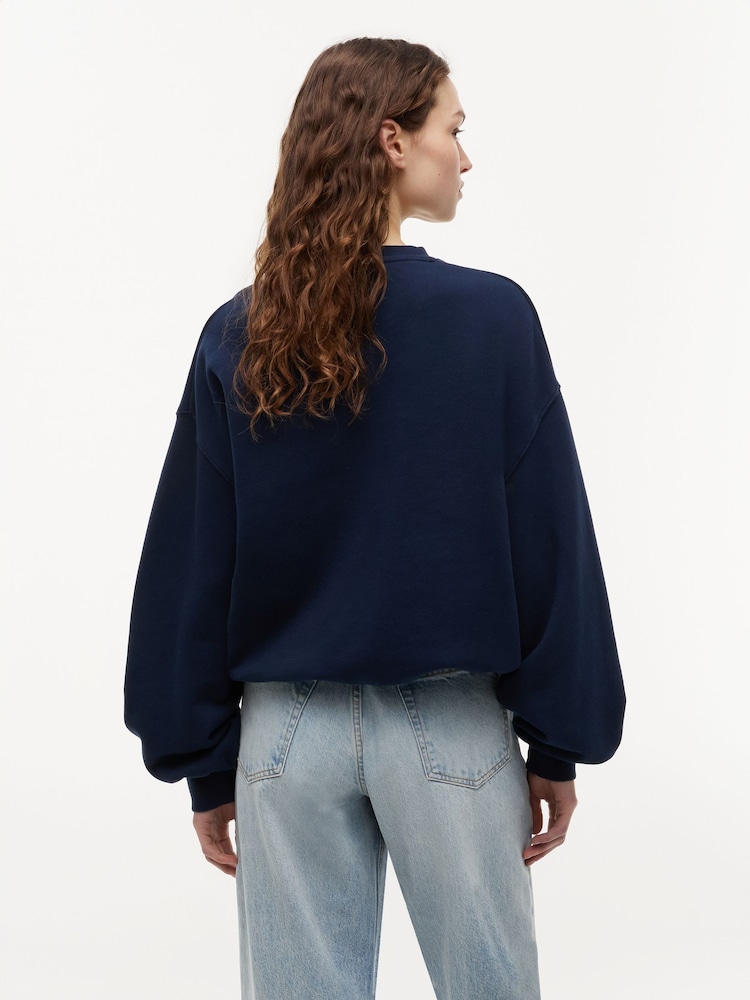 Tommy Hilfiger Blue Crest Logo Drawstring Hem Relaxed Sweatshirt - Image 2 of 5 Tommy Hilfiger Blue Crest Logo Drawstring Hem Relaxed Sweatshirt - Image 2 of 5