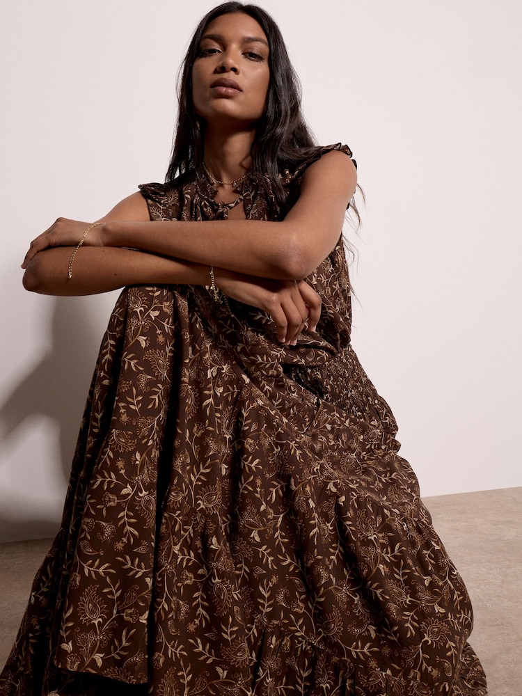 Apricot Brown Painterly Paisley Tiered Maxi Skirt - Image 5 of 5 Apricot Brown Painterly Paisley Tiered Maxi Skirt - Image 5 of 5