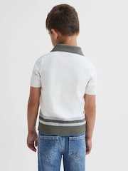 Reiss Ecru/Green London Junior Cotton Knitted Half-Zip Polo T-Shirt - Image 5 of 6