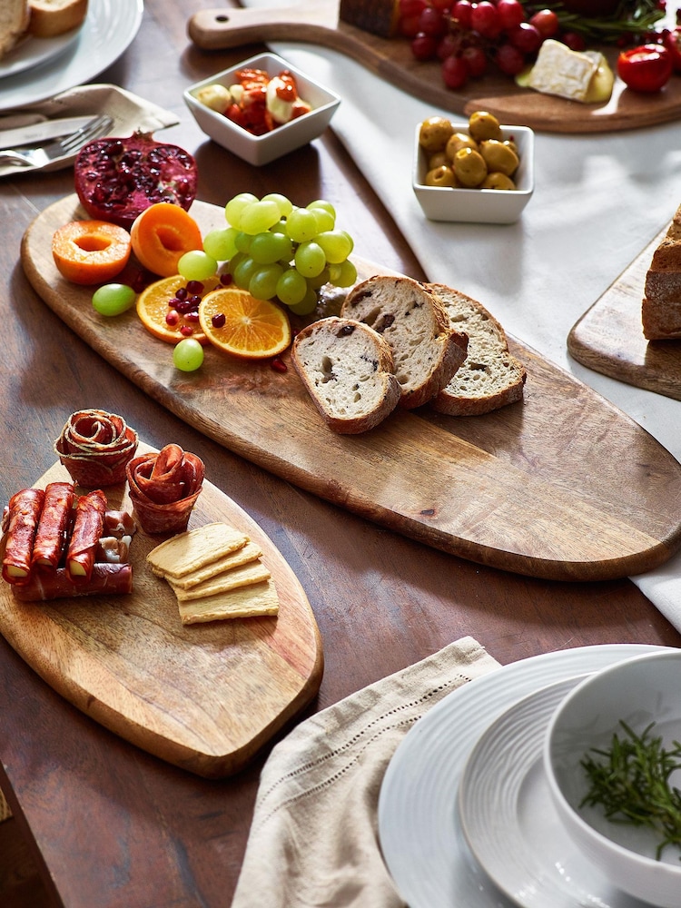 Zaya Mango Wood Medium Serving Board - Image 4 of 4