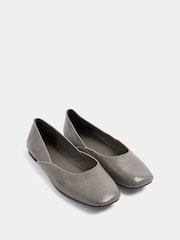 Yours Curve Grey Dipped Top Line Ballet Pumps - Image 3 of 5