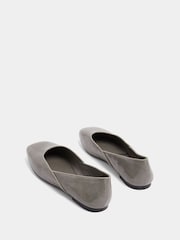 Yours Curve Grey Dipped Top Line Ballet Pumps - Image 4 of 5