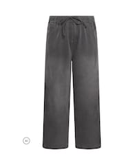 Yours Curve Grey Pull On Jeans - Image 5 of 6