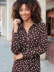 Sosandar Brown Polka Dot Print Twist Front Shirt Dress - Image 3 of 5