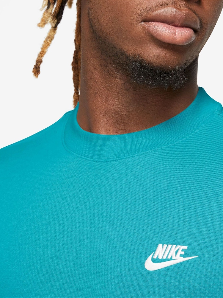 Nike Cactus Blue Club Crew Sweatshirt - Image 3 of 9