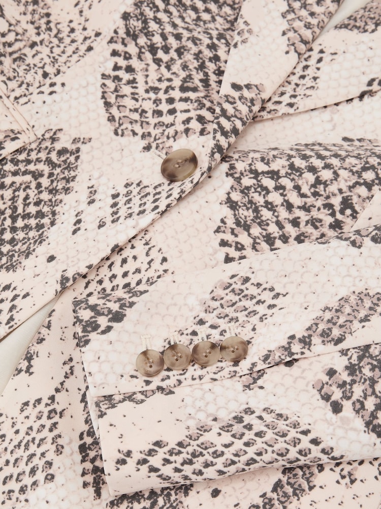 Reiss Ivory/Grey Elyna Snake-Print Single-Breasted Blazer - Image 7 of 7 Reiss Ivory/Grey Elyna Snake-Print Single-Breasted Blazer - Image 7 of 7