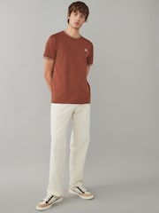 Fred Perry Twin Tipped Logo T-Shirt - Image 3 of 6