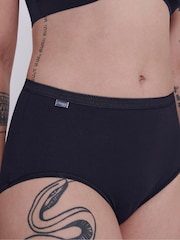 Sloggi Basic+ Maxi Knickers 4 Pack - Image 4 of 5
