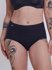 Sloggi Basic+ Maxi Knickers 4 Pack - Image 5 of 5