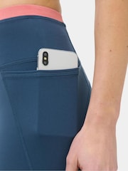 Sweaty Betty Blue Power Colourblock 6" Shorts - Image 5 of 5