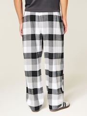 Hollister White Flannel Plaid Baggy Pyjama Bottoms - Image 3 of 5