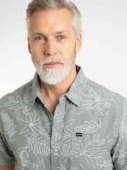 Weird Fish Green Russell Printed Chambray Short Sleeve Shirt - Image 4 of 6