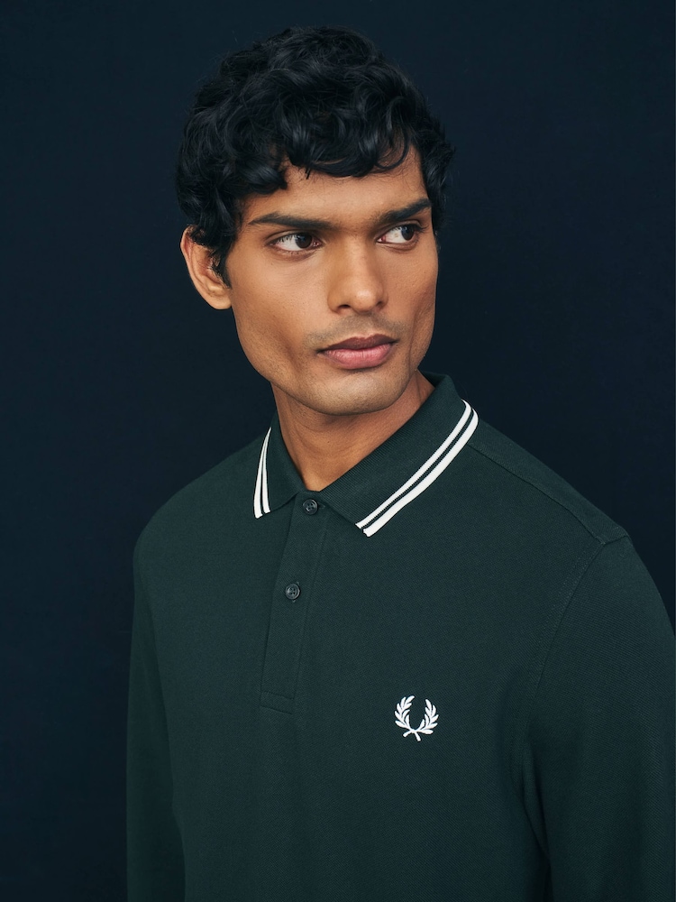 Nachtgrün - Fred Perry Langärmeliges Poloshirt mit doppelten Zierstreifen - Bild 5 von 5