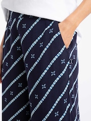 Weird Fish Mounira Printed Wide Leg Trousers - Imagen 4 de 6