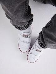 Converse White Chuck Ox 2V Infant Trainers - Image 4 of 9