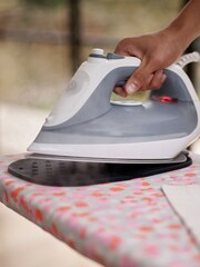Joseph Joseph Pink Glide Compact Ironing Board Peach Blossom - Image 3 of 7