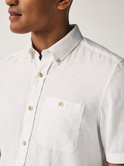 White Standard Collar Cotton Linen Blend Short Sleeve Shirt - Image 4 of 7