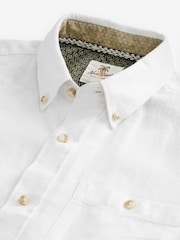 White Standard Collar Cotton Linen Blend Short Sleeve Shirt - Image 6 of 7