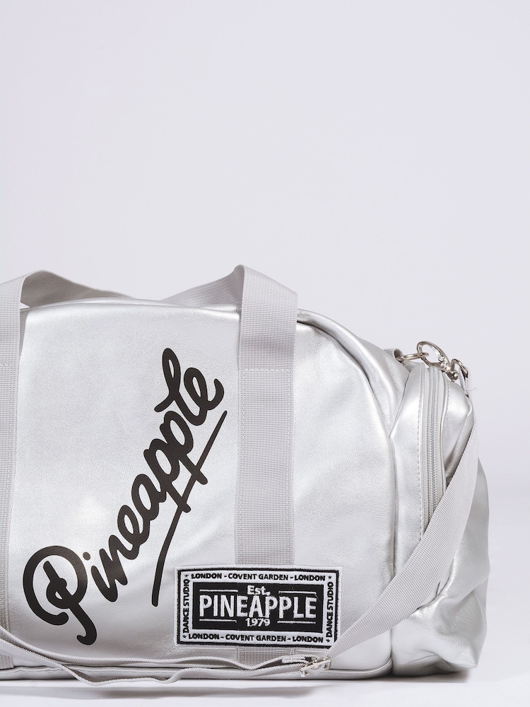 Pineapple Silver Holdall Travel Kit Bag - Image 5 of 5