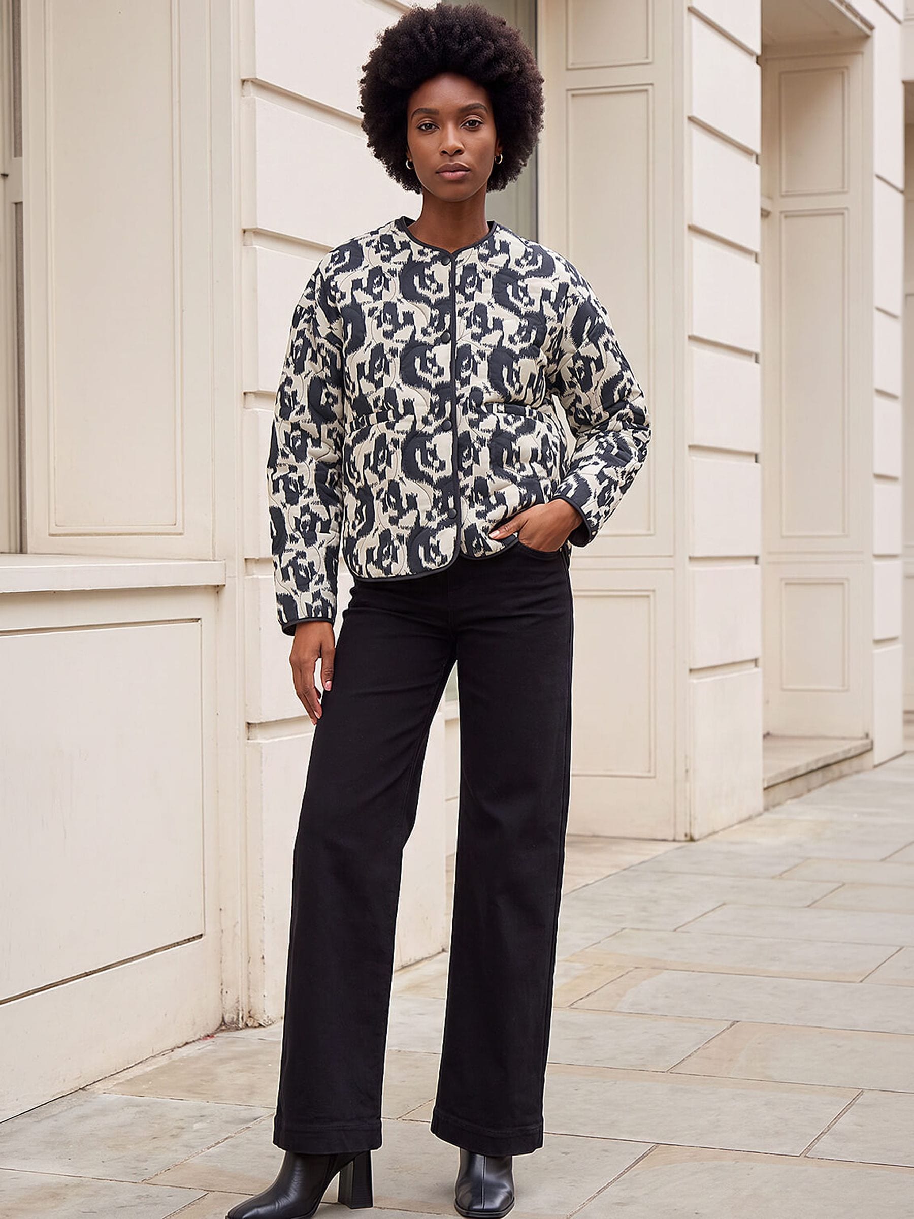 Roman Women's White Soft Printed Quilted Jacket - Image 8