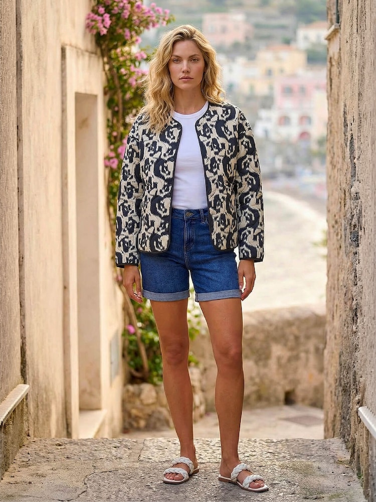 Roman White Soft Printed Quilted Jacket - Image 2 of 4