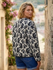 Roman White Soft Printed Quilted Jacket - Image 3 of 4