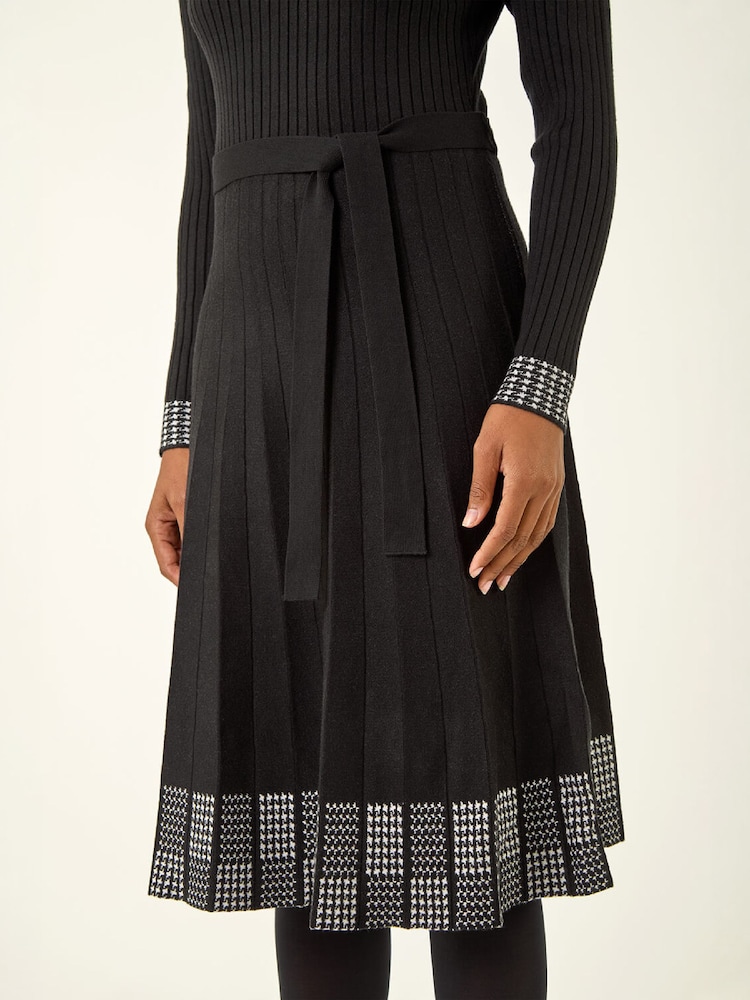 Roman Black Ribbed Stretch Knit Border Print Dress - Image 5 of 5 Roman Black Ribbed Stretch Knit Border Print Dress - Image 5 of 5