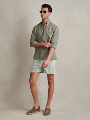 Reiss Sage Cable Zig-Zag Print Drawstring Swim Shorts - Image 3 of 6
