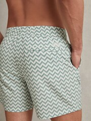 Reiss Sage Cable Zig-Zag Print Drawstring Swim Shorts - Image 5 of 6