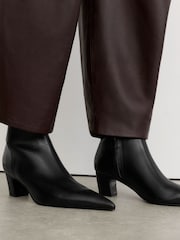 Reiss Black Nicole Leather Pointed-Toe Low-Heel Ankle Boots - Image 4 of 6