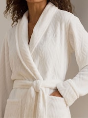 Lauren Ralph Lauren White Short Fleece Robe - Image 3 of 4