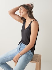 Black/White/Grey/Blue/Green Slouch Vests 5 Pack - Image 7 of 13