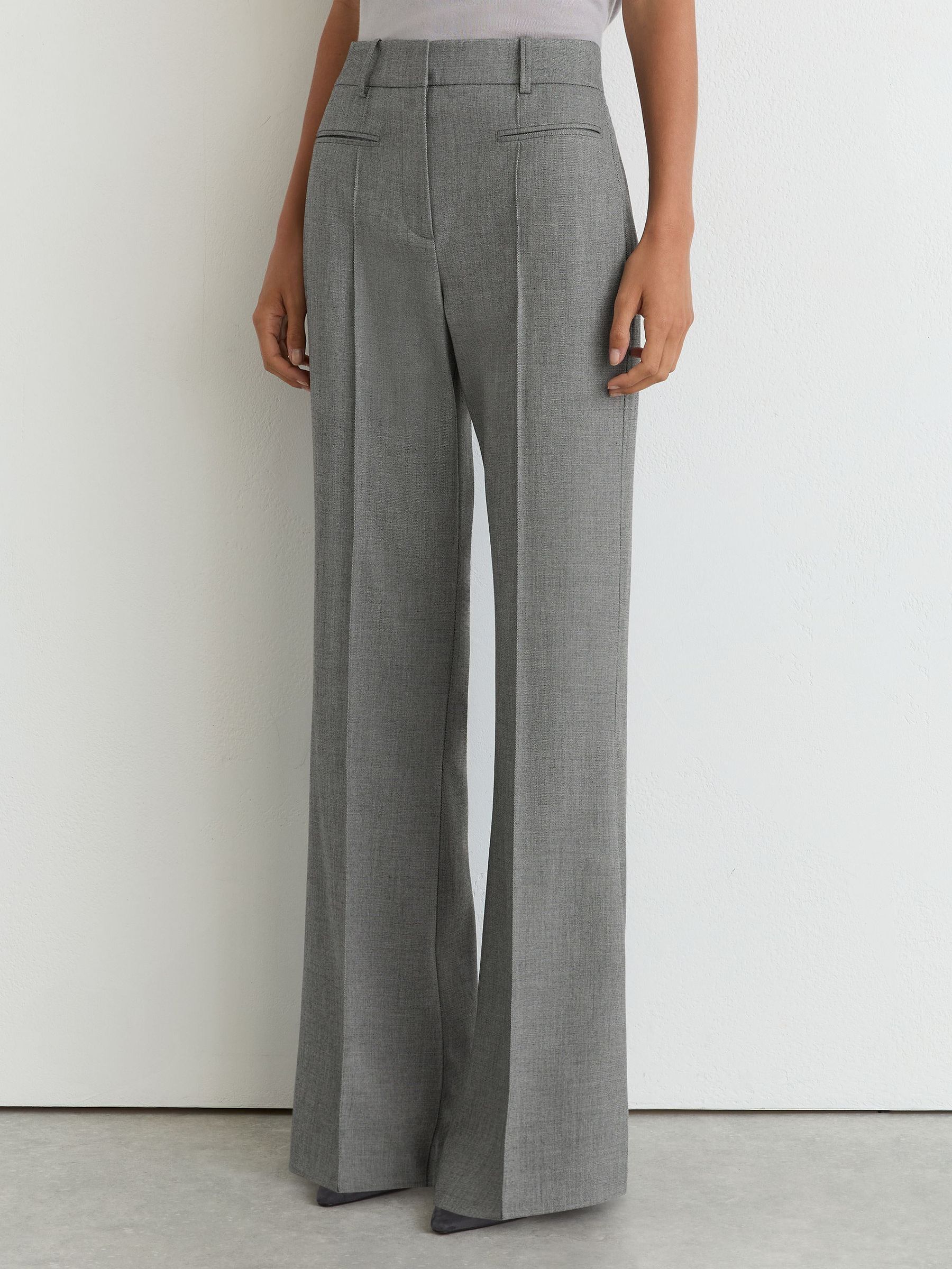 Comprar Reiss Rosaria Woven Pintuck-Detail Flared Trousers from
