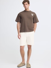 Casual Friday White Sarup Tailored Linen Blend Shorts - Image 4 of 5