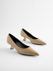 Taupe rjava - Salonarji z nizko peto Forever Comfort® - Slika 1 iz 5