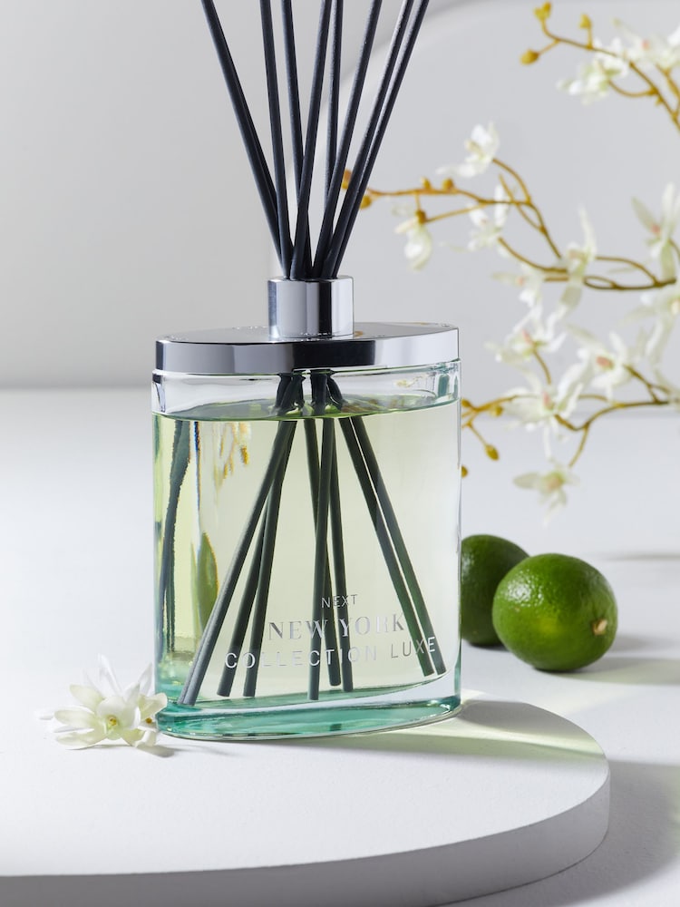 Collection Luxe New York Reed Diffuser - Image 2 of 3