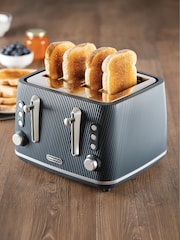Daewoo Blue Cascade 4 Slice Toaster - Image 2 of 4