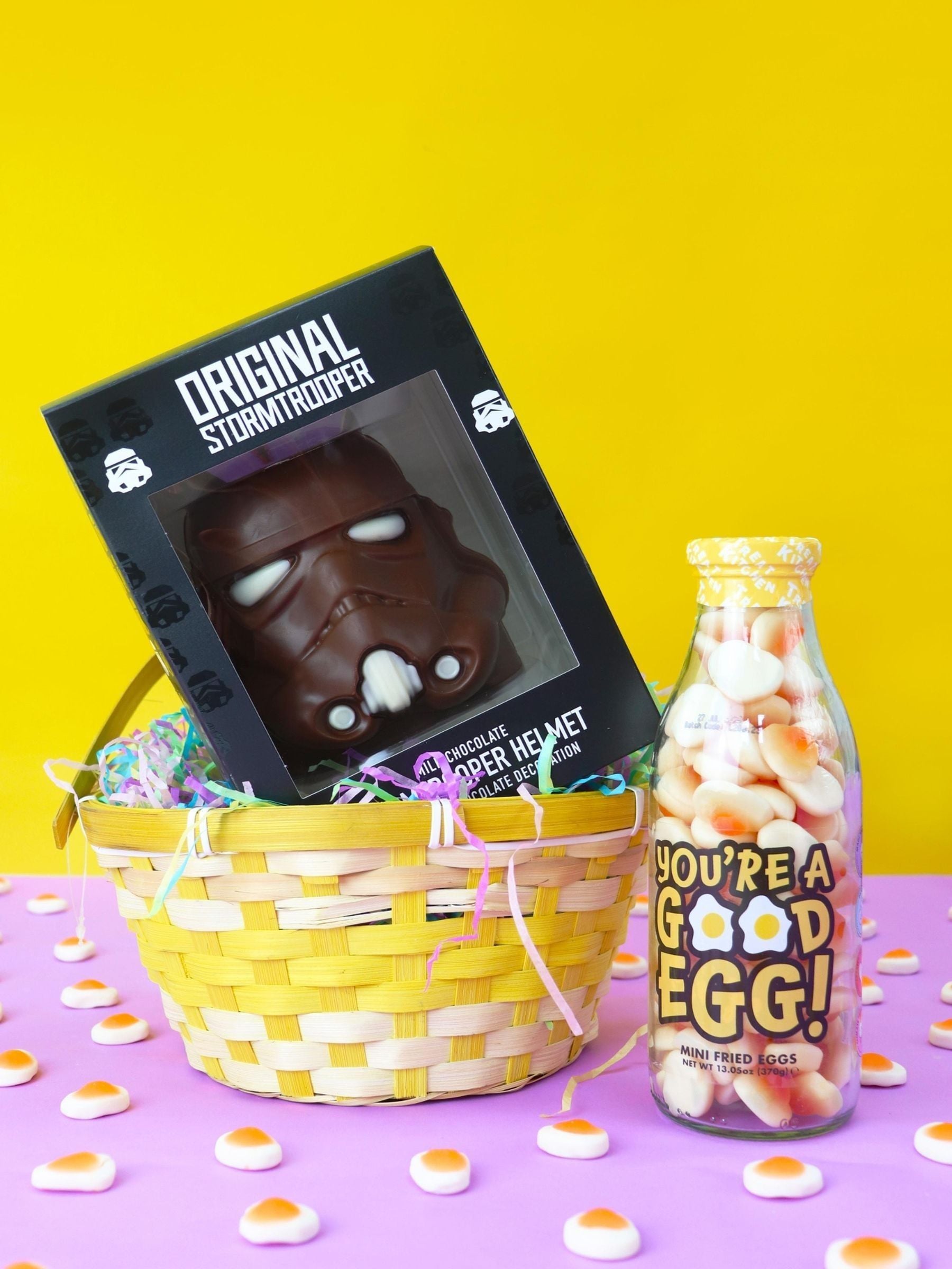 Treat Kitchen Npp White Stormtrooper Chocolate Helmet - Image 5